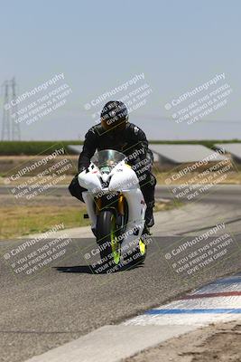 media/Jun-15-2025-Lets Ride (Sun) [[cf46f230ea]]/B Group/1220pm (Wheelie Bump)/